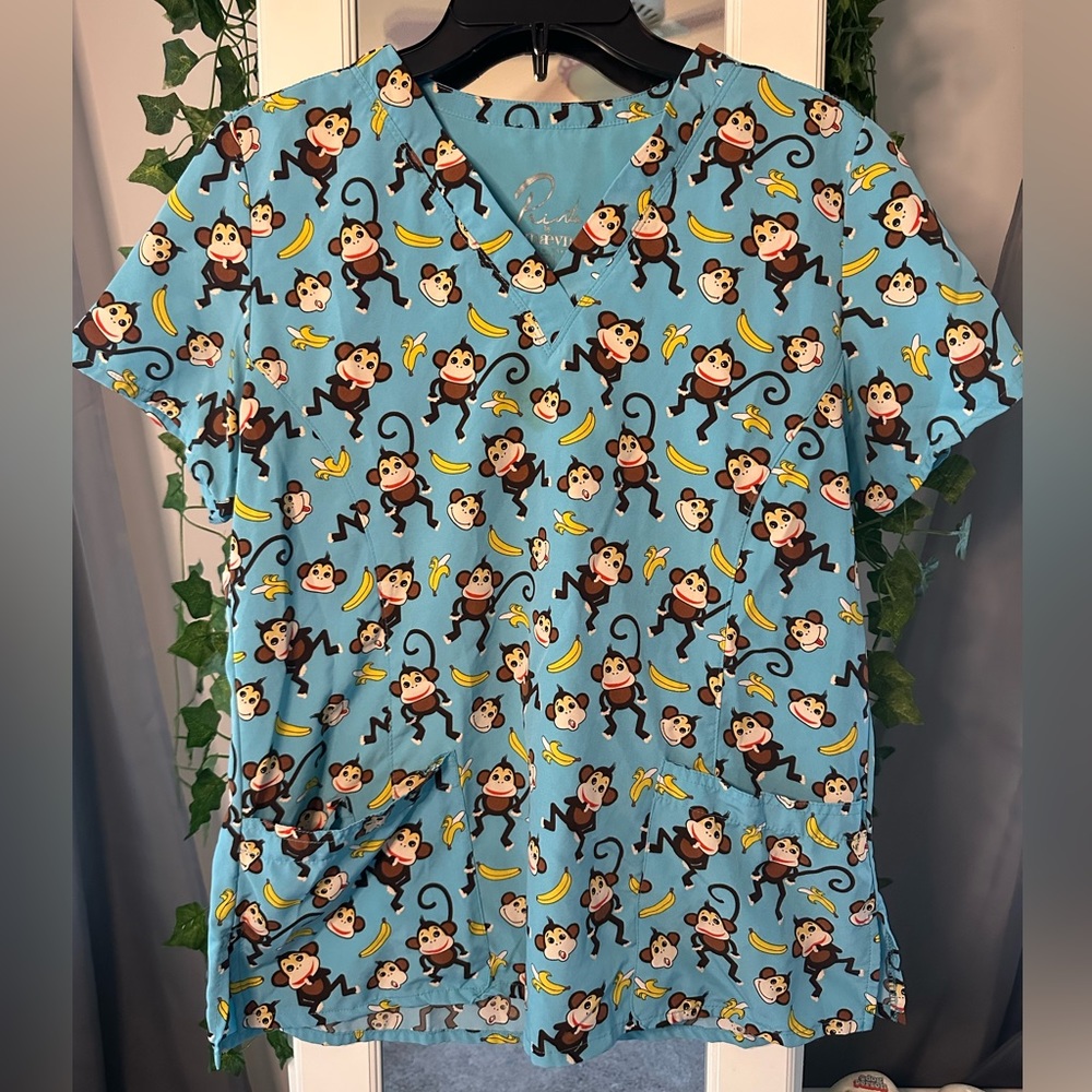blue monkey medium scrub top!